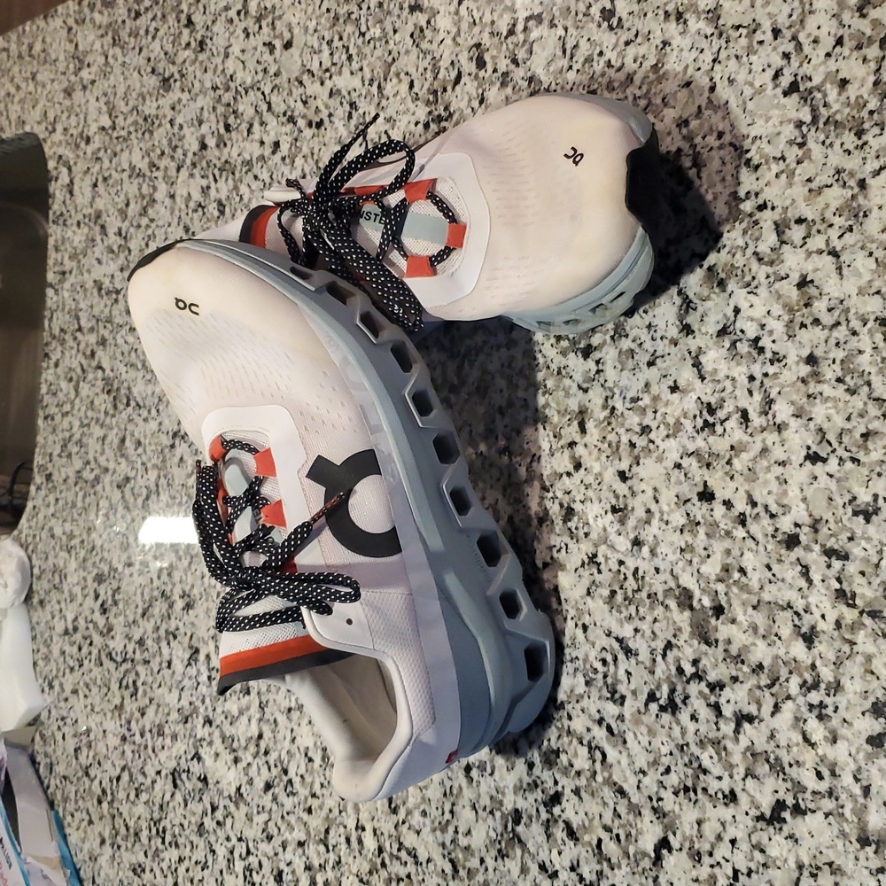 Mes On Cloud Monsters